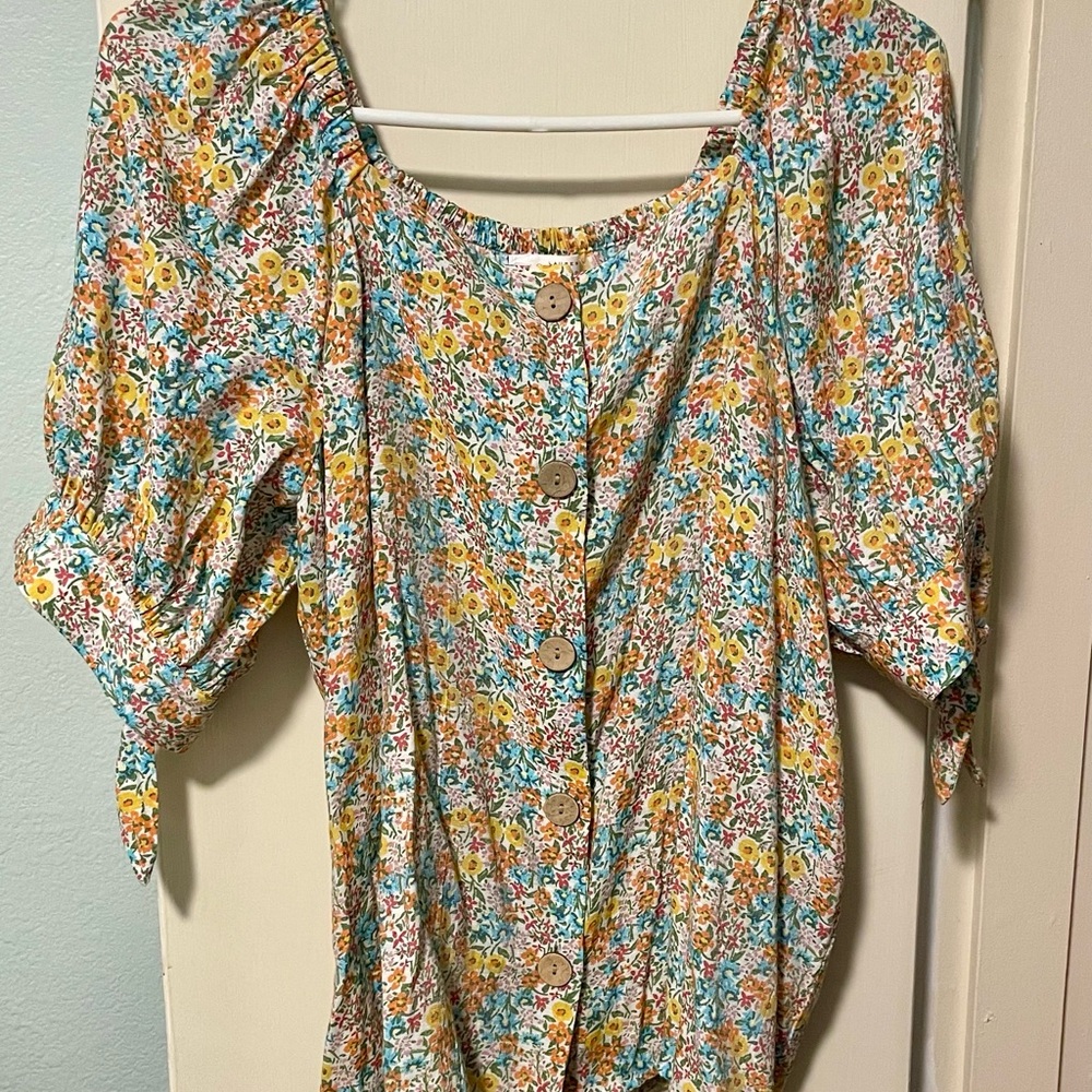 4/$25 bundle deal- LC Lauren Conrad Yellow and Green Blouse